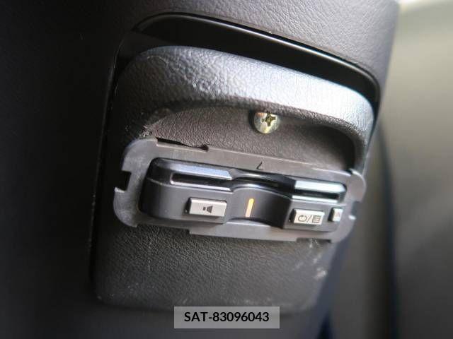Honda INTEGRA 2006-04 235296-7