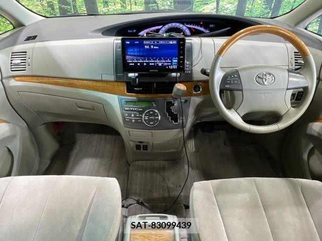 Toyota ESTIMA 2009-12 268830-1