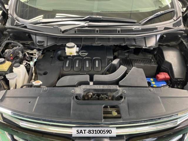 Nissan ELGRAND 2015-08 377894-18
