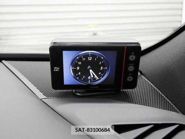 Toyota CROWN 2023-01 358182-6