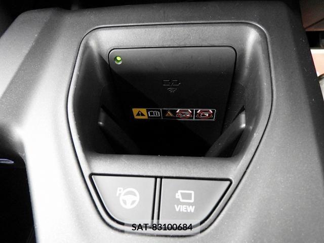 Toyota CROWN 2023-01 358182-12