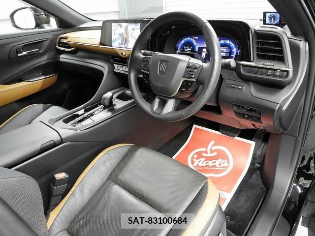 Toyota CROWN 2023-01 358182-19