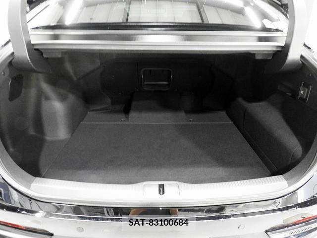 Toyota CROWN 2023-01 358182-25