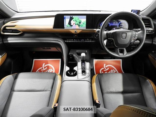 Toyota CROWN 2023-01 358182-2