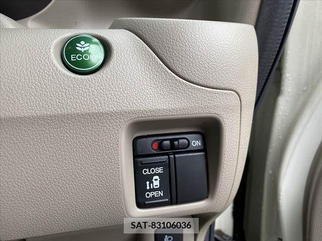 Honda N BOX 2013-09 306528-2