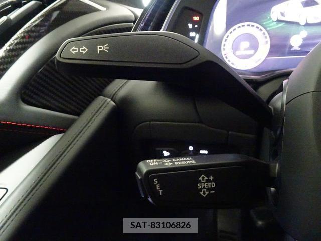 Audi R8 2021-06 389465-13