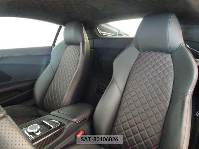 Audi R8 2021-06 389465-14