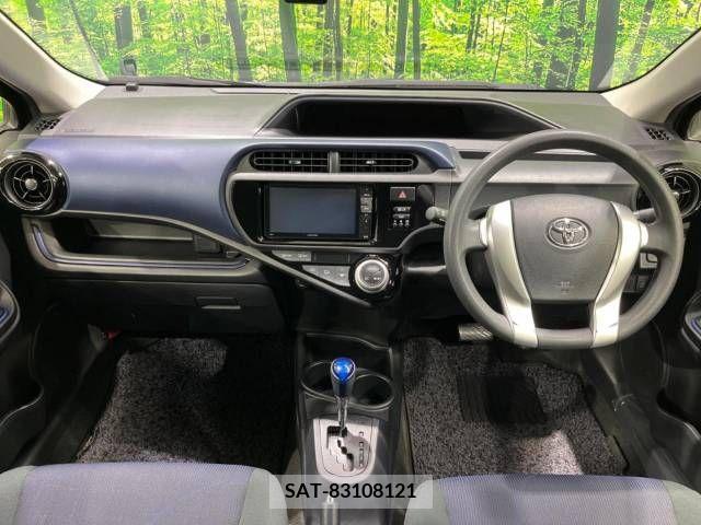 Toyota AQUA 2015-06 292228-1