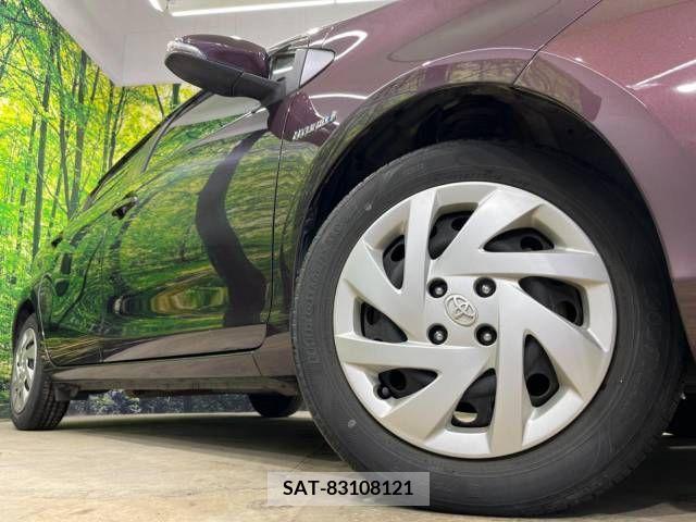 Toyota AQUA 2015-06 292228-13