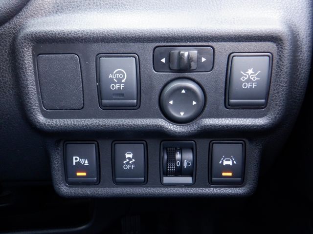 Nissan NOTE 2019-08 11711-8