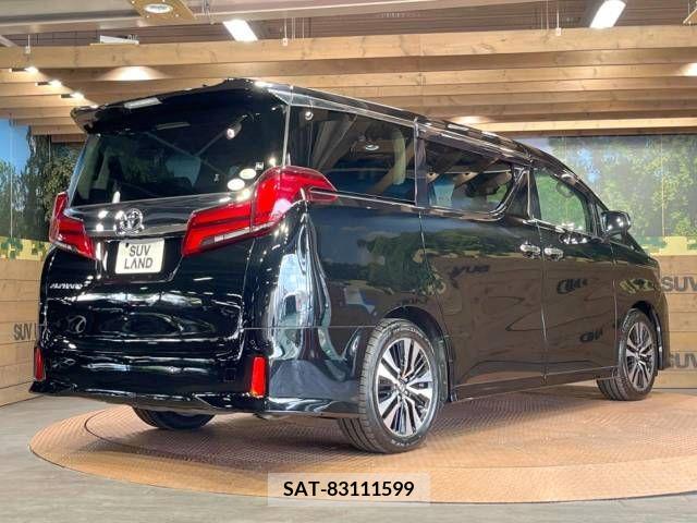 Toyota ALPHARD 2019-01 395536-17