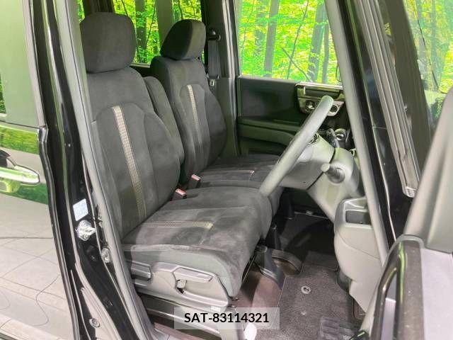 Honda N BOX CUSTOM 2020-06 233209-8