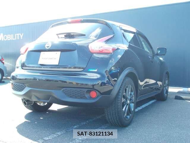 Nissan JUKE 2015-09 372530-1