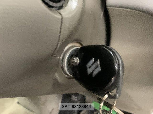 Suzuki EVERY WAGON 2011-05 234889-5