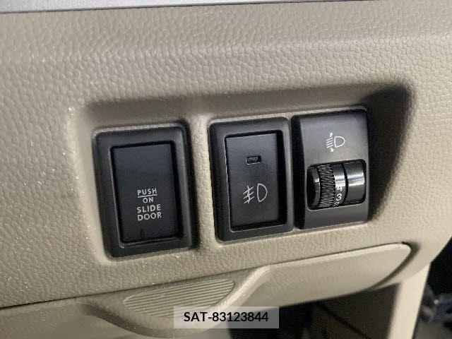 Suzuki EVERY WAGON 2011-05 234889-11