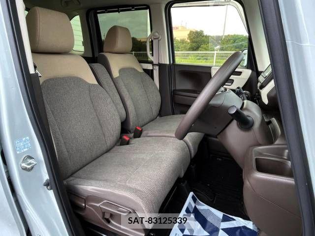 Honda N BOX 2021-04 256014-8