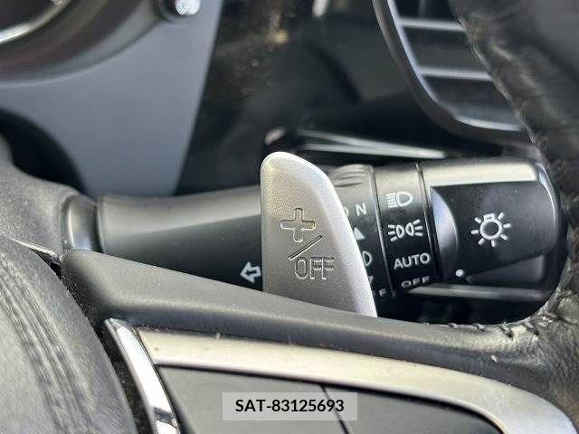 Mitsubishi OUTLANDER PHEV 2015-09 303545-9