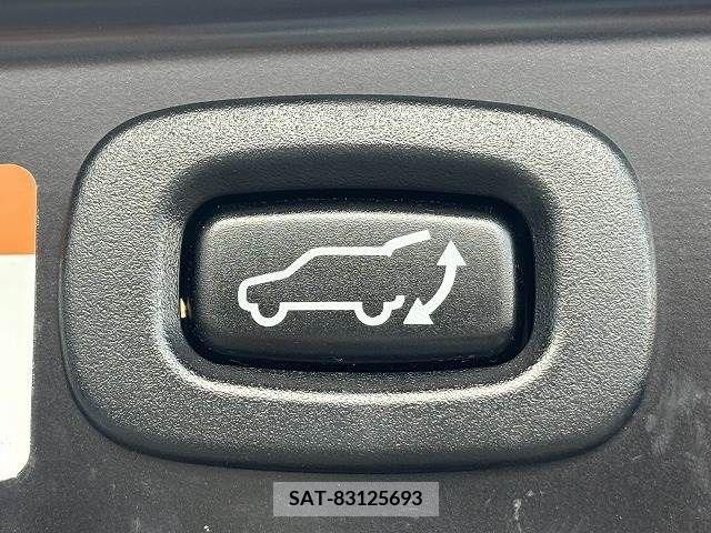 Mitsubishi OUTLANDER PHEV 2015-09 303545-10