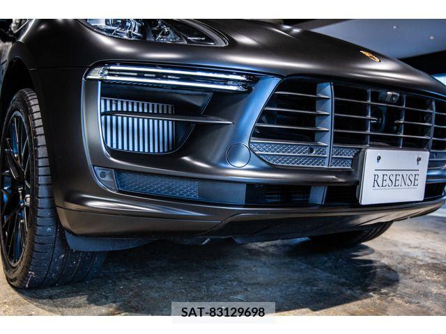 Porsche MACAN 2020-04 214428-14