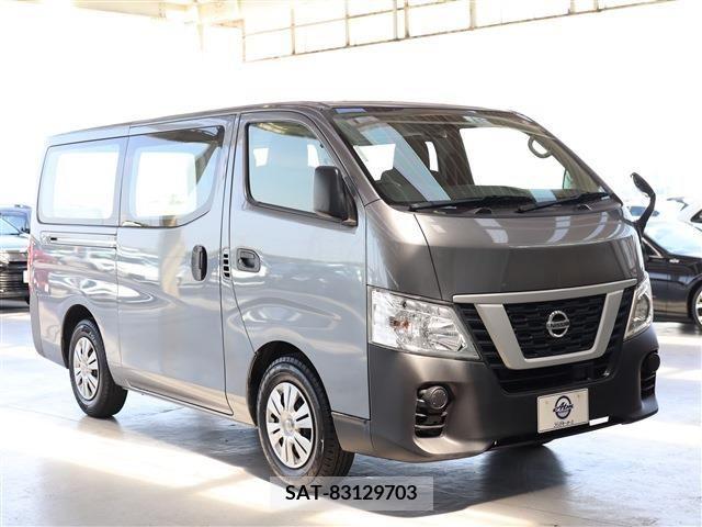 Nissan NV350 Caravan 2019-01 246942-17