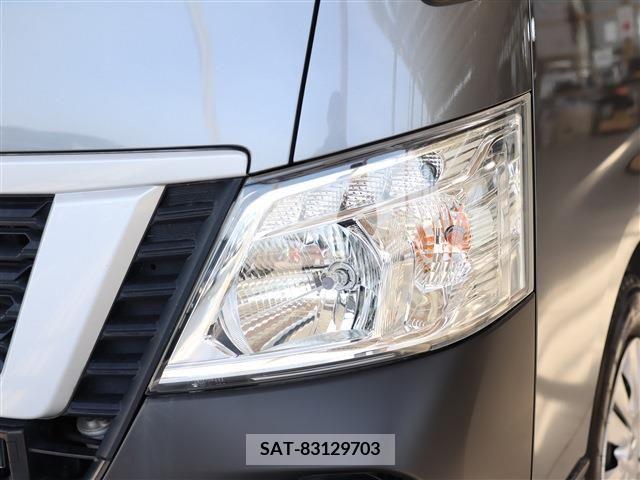 Nissan NV350 Caravan 2019-01 246942-21