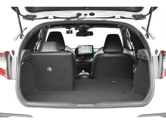 Toyota C-HR 2019-06 3176-12