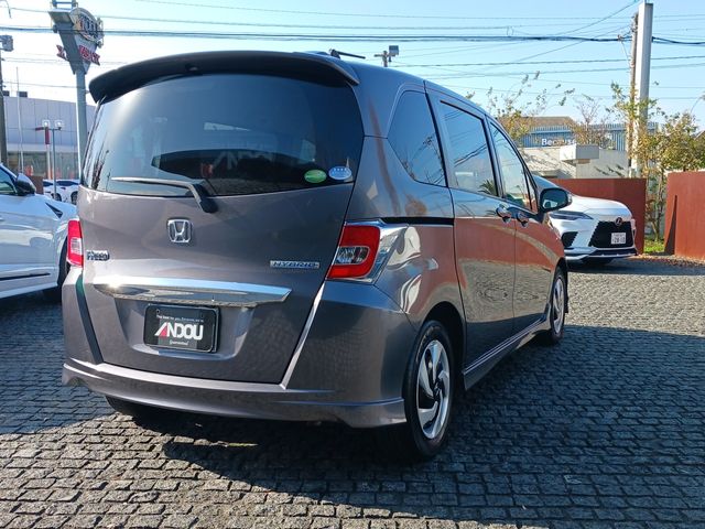 Honda FREED HYBRID 2015-08 194331-6