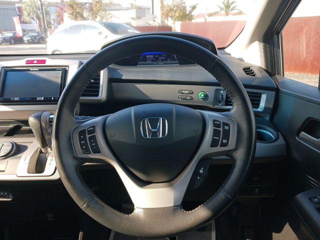 Honda FREED HYBRID 2015-08 194331-12