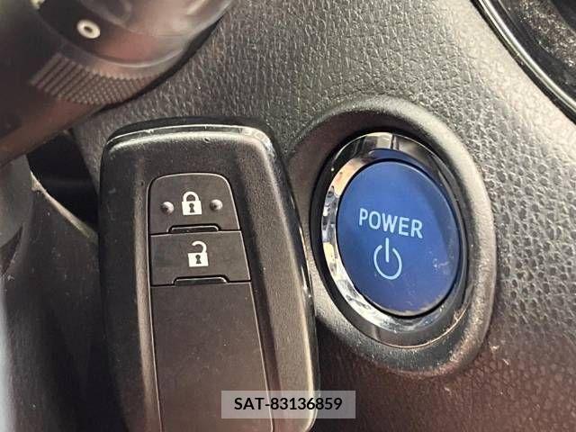 Toyota C-HR 2017-11 264084-7