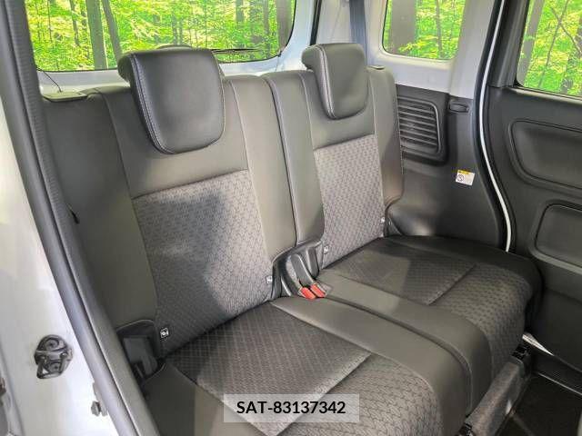 Suzuki SPACIA 2023-06 381995-9