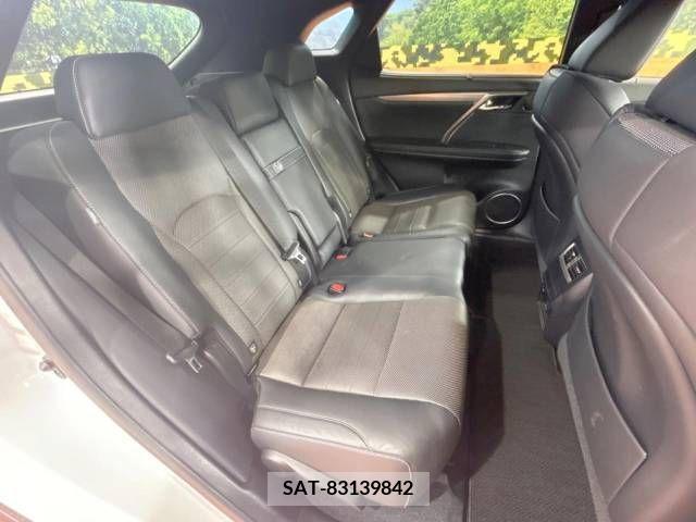 Lexus RX 2019-01 299718-9