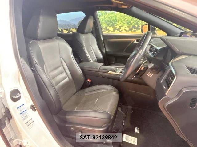 Lexus RX 2019-01 299718-8