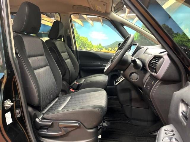 Nissan SERENA 2019-11 9208-8