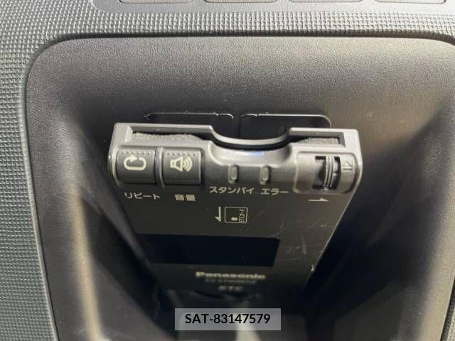 Toyota SPADE 2015-05 250657-7