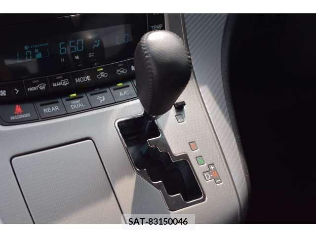 Toyota VELLFIRE 2012-08 288048-9