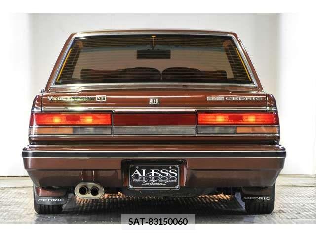 Nissan CEDRIC SEDAN 1986-04 200617-14
