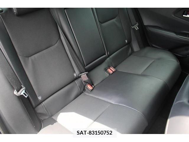 Toyota PRIUS 2023-07 366324-17