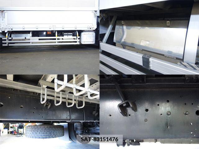 Nissan QUON 2012-07 354770-10