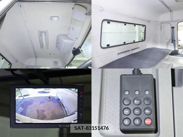 Nissan QUON 2012-07 354770-14