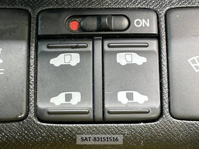 Honda e 2011-07 382040-5