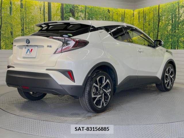 Toyota C-HR 2017-05 264239-17