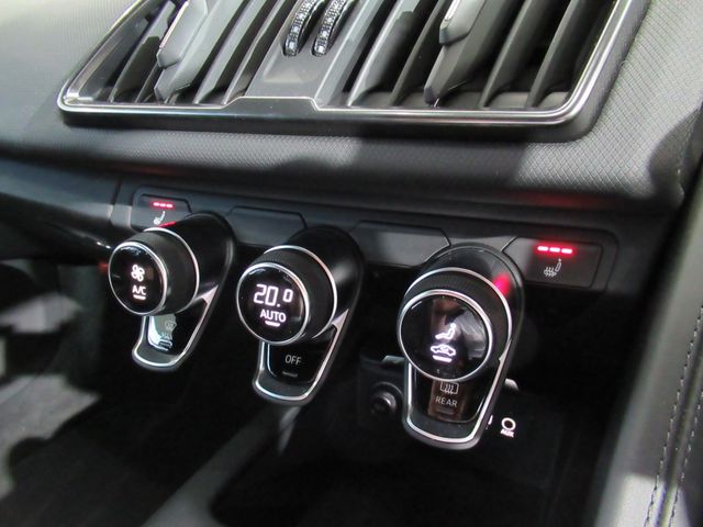 Audi R8 2017-08 10041-10