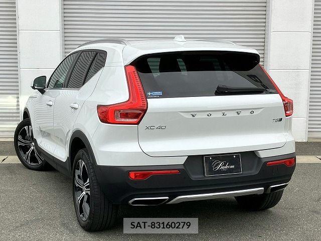 Volvo XC40 2020-03 205214-16
