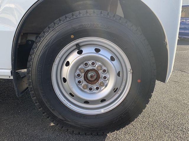 Nissan CLIPPER 2017-01 15990-25