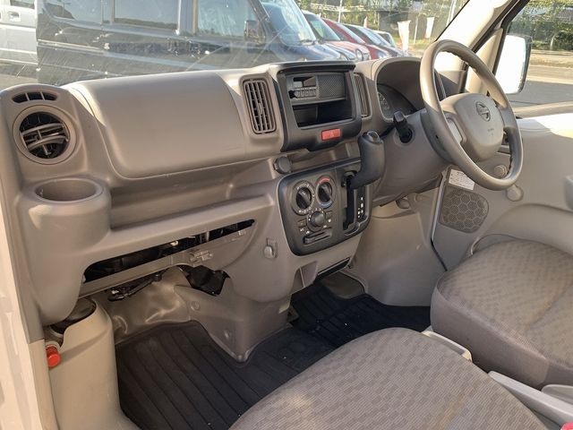 Nissan CLIPPER 2017-01 15990-10