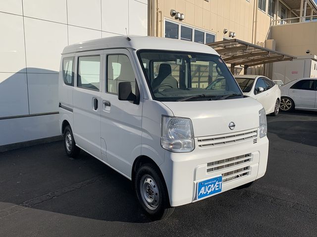 Nissan CLIPPER 2017-01 15990-2