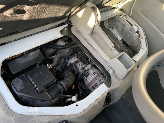 Nissan CLIPPER 2017-01 15990-28