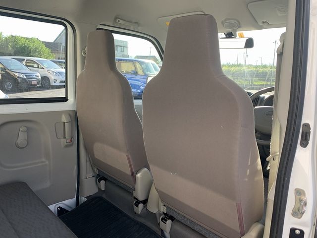 Nissan CLIPPER 2017-01 15990-6