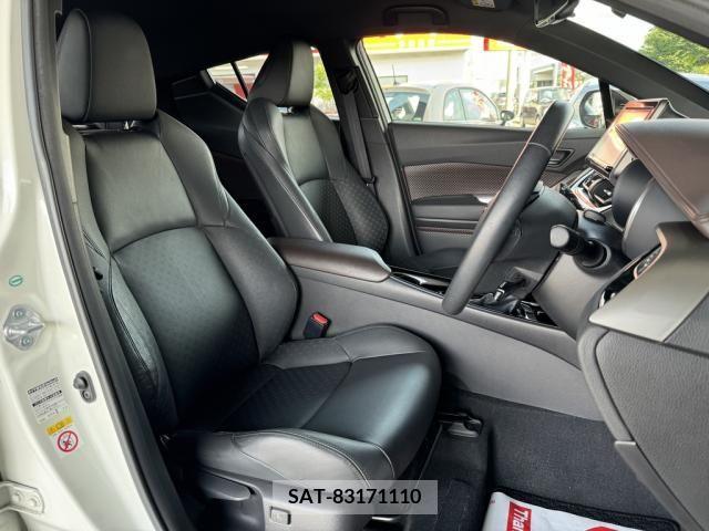 Toyota C-HR 2016-12 298994-6