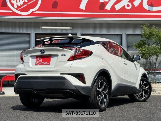 Toyota C-HR 2016-12 298994-2